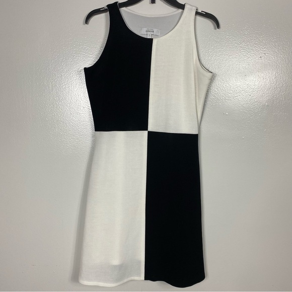 Misook color block A line dress - Picture 2 of 4